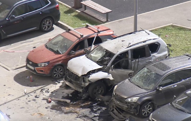 俄罗斯首都莫斯科24日发生汽车爆炸事件，造成两人受伤