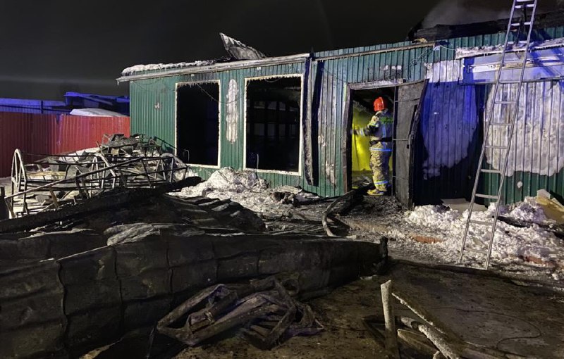 俄罗斯克麦罗沃州首府克麦罗沃市一家私人养老院23日晚发生火灾，目前已造成20人死亡，6人受伤，其中2人伤势严重