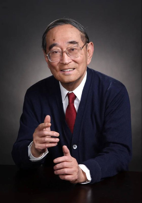 原北京大学经管系主任厉以宁2月27日晚在北京协和医院逝世，享年92岁