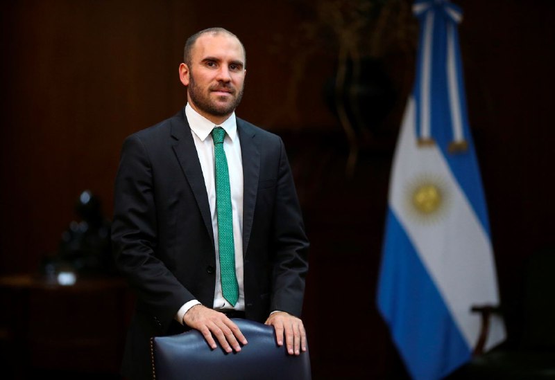 阿根廷经济部长马丁·古斯曼周六宣布辞职，但表示对阿根廷应该走的道路保持信心