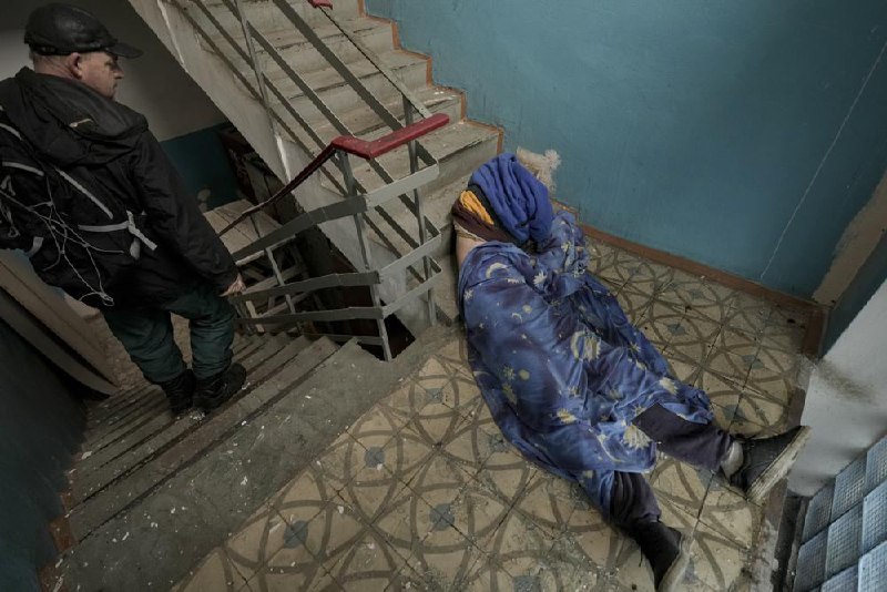 乌克兰总检察长Iryna Venediktova称，截至目前，在重新夺回的基辅地区城镇中发现了410具平民尸体