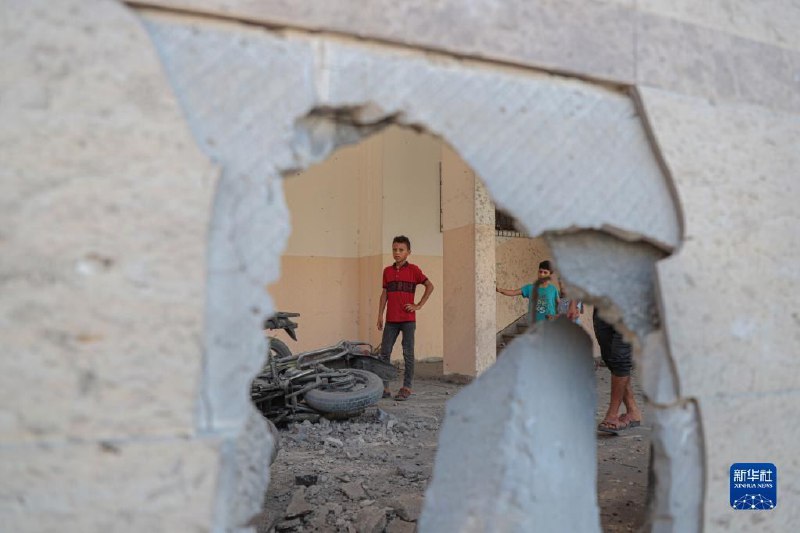 以色列周六继续袭击加沙地带，巴勒斯坦武装分子向以色列城市发射火箭弹