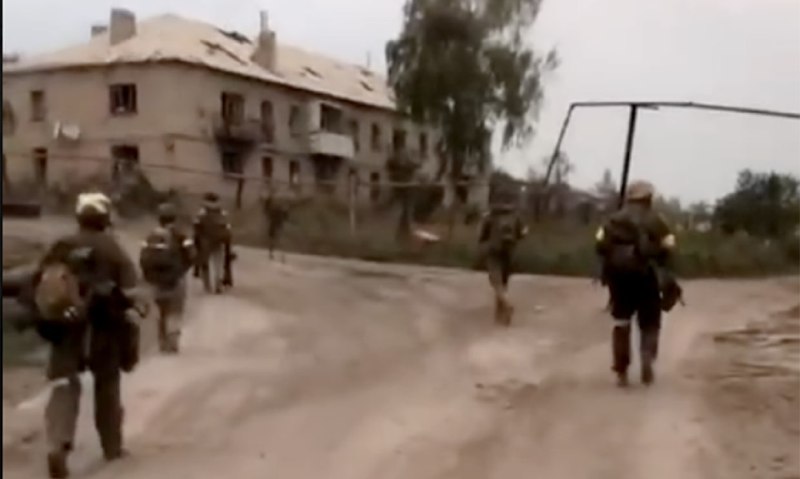 卢甘斯克地区军事行政长官谢尔盖·盖代19日称，乌军已将俄军赶出位于卢甘斯克地区西部的别洛戈罗夫卡，乌军完全控制了该地