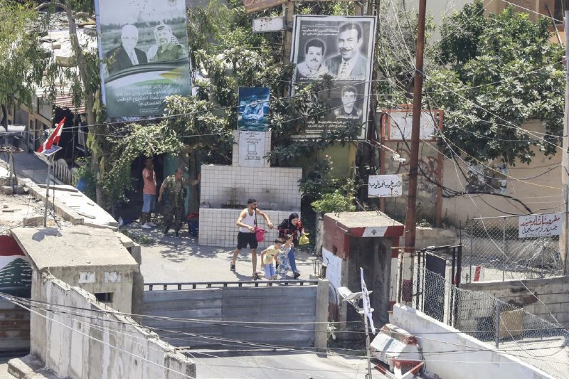 黎巴嫩南部城市西顿附近的艾因·哈勒瓦巴勒斯坦难民营30日发生武装冲突，造成至少6人死亡、30多人受伤