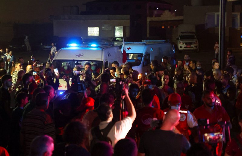 一艘搭载移民的船周四在叙利亚西部塔尔图斯市附近海域沉没