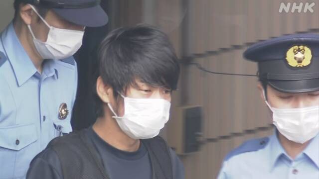 袭击安倍晋三的山上彻也犯罪嫌疑人于今日以杀人嫌疑被移送检方