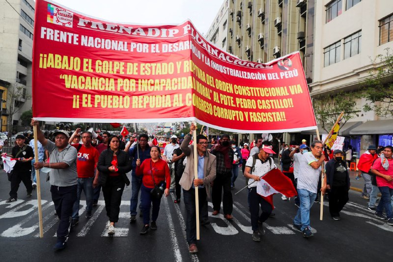 秘鲁总统迪娜·博卢阿特10日任命新内阁