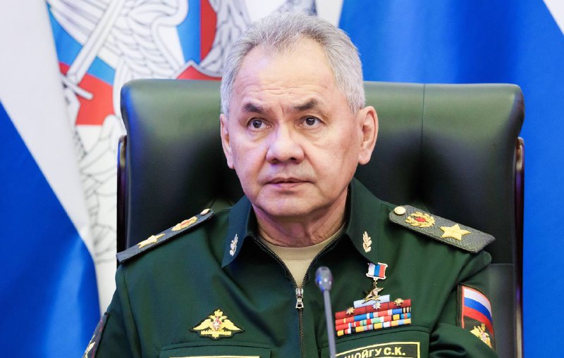 俄罗斯总统普京提名此前担任第一副总理的安德烈·别洛乌索夫为俄国防部长；任命原国防部长谢尔盖·绍伊古为俄罗斯联邦安全会议秘书；原秘书尼古拉·帕特鲁舍夫另有任用，将于未来数日公布