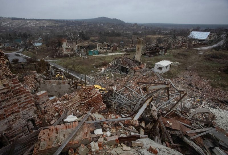 乌克兰总统泽连斯基表示，顿巴斯地区多个前线城市的局势仍然非常艰难