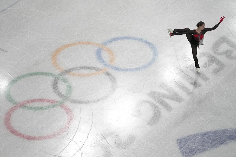 据《俄罗斯商业咨询日报》报道，俄罗斯花样滑冰运动员卡米拉·瓦利耶娃在北京冬奥会前的违禁心脏病药物检测呈阳性