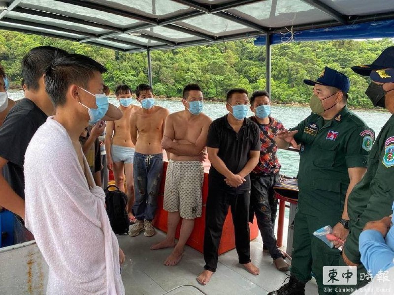周四，一艘载有中国公民的疑似偷渡渔船周四在柬埔寨西哈努克港海域沉没