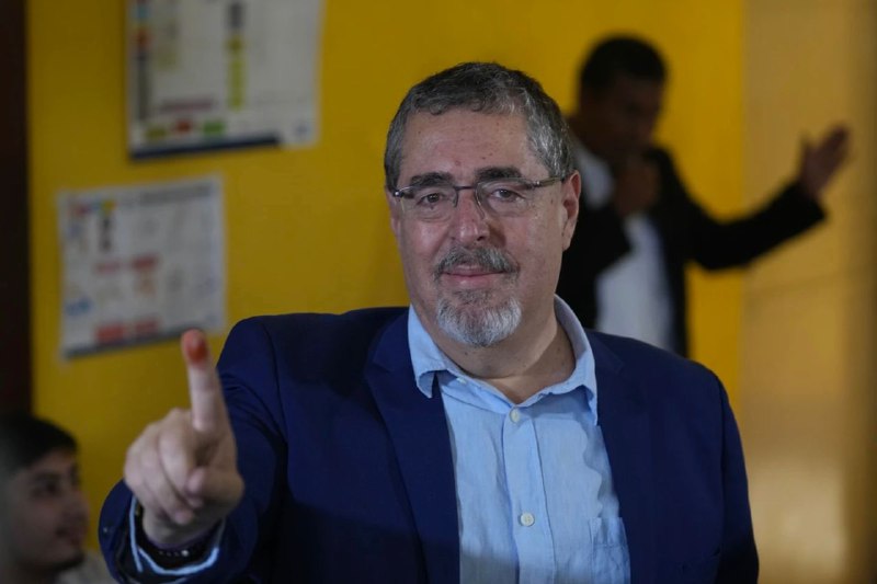 危地马拉20日举行总统选举第二轮投票