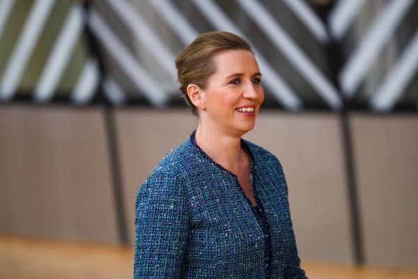 丹麦广播公司周三称，周二选举所有选票的统计结果显示，左翼阵营获得了87个席位，加上格陵兰岛的授权，它将获得多数席位