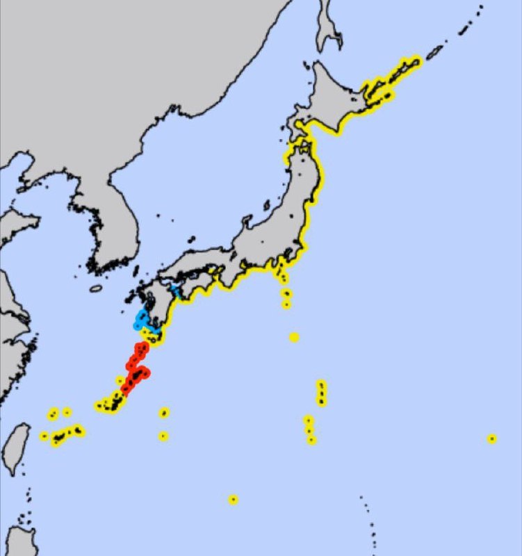 当地时间16日0时15分（北京时间15日23时15分），日本气象厅向鹿儿岛县的奄美诸岛和吐噶喇列岛发布了海啸警报，预计最大高度为3米