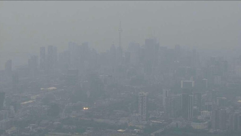 加拿大野火致使美加两国多地烟霾严重